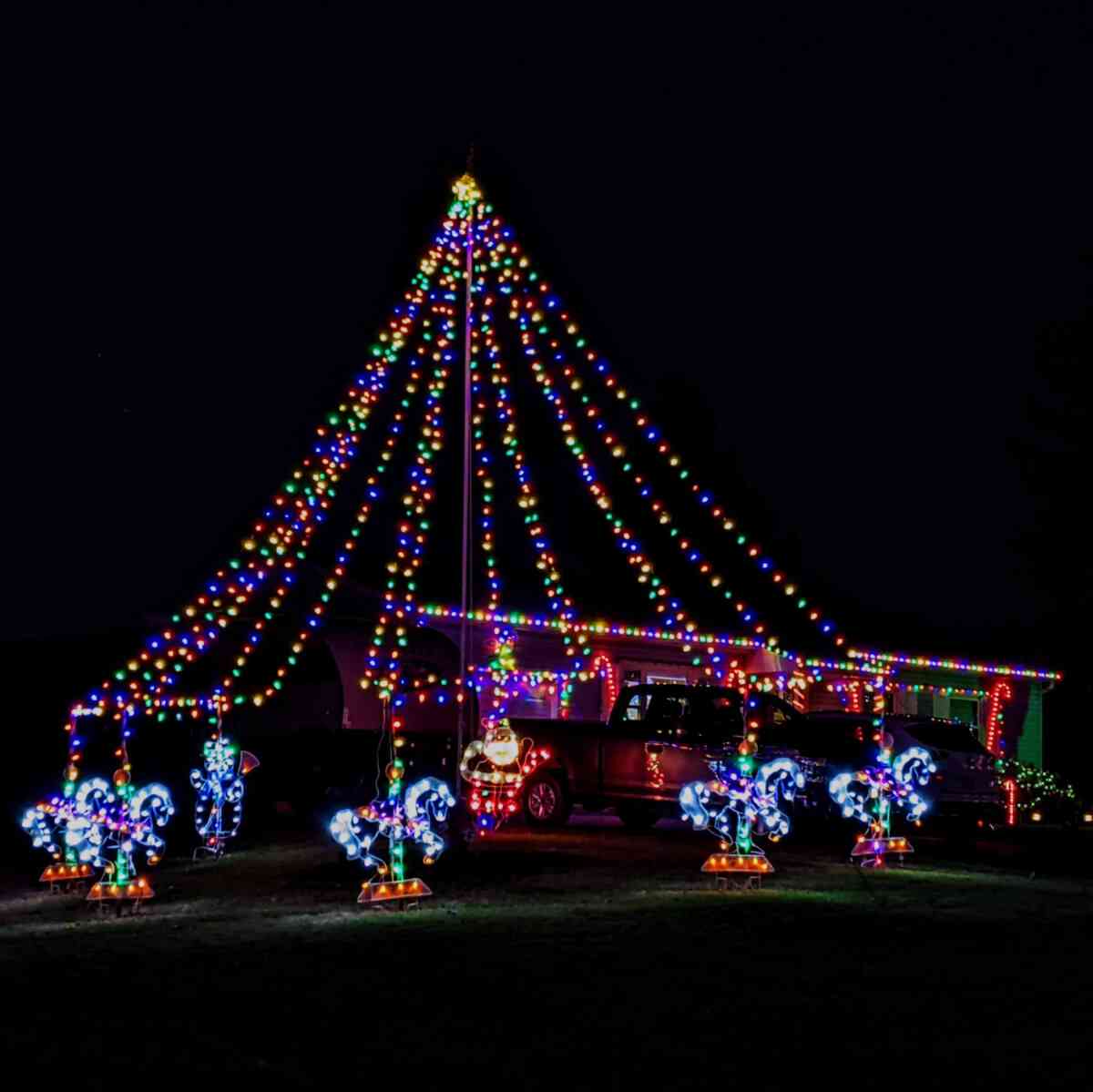 Christmas Lights Colony 2020 carousel 1