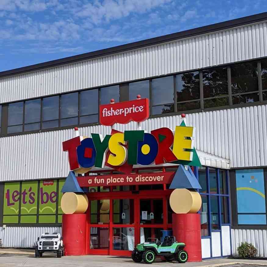 Explore East Aurora Day Trips Around Rochester, NY