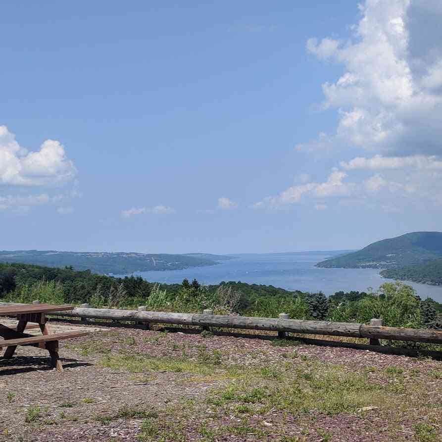 perfect picnic spot canandaigua lake overlook naples