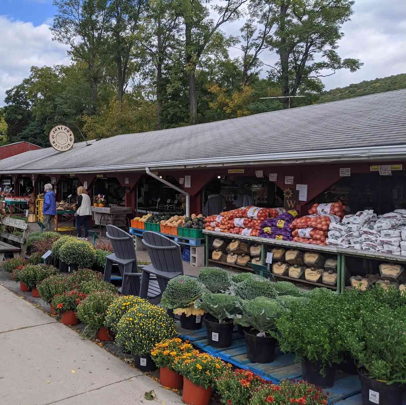 Josephs Wayside Market