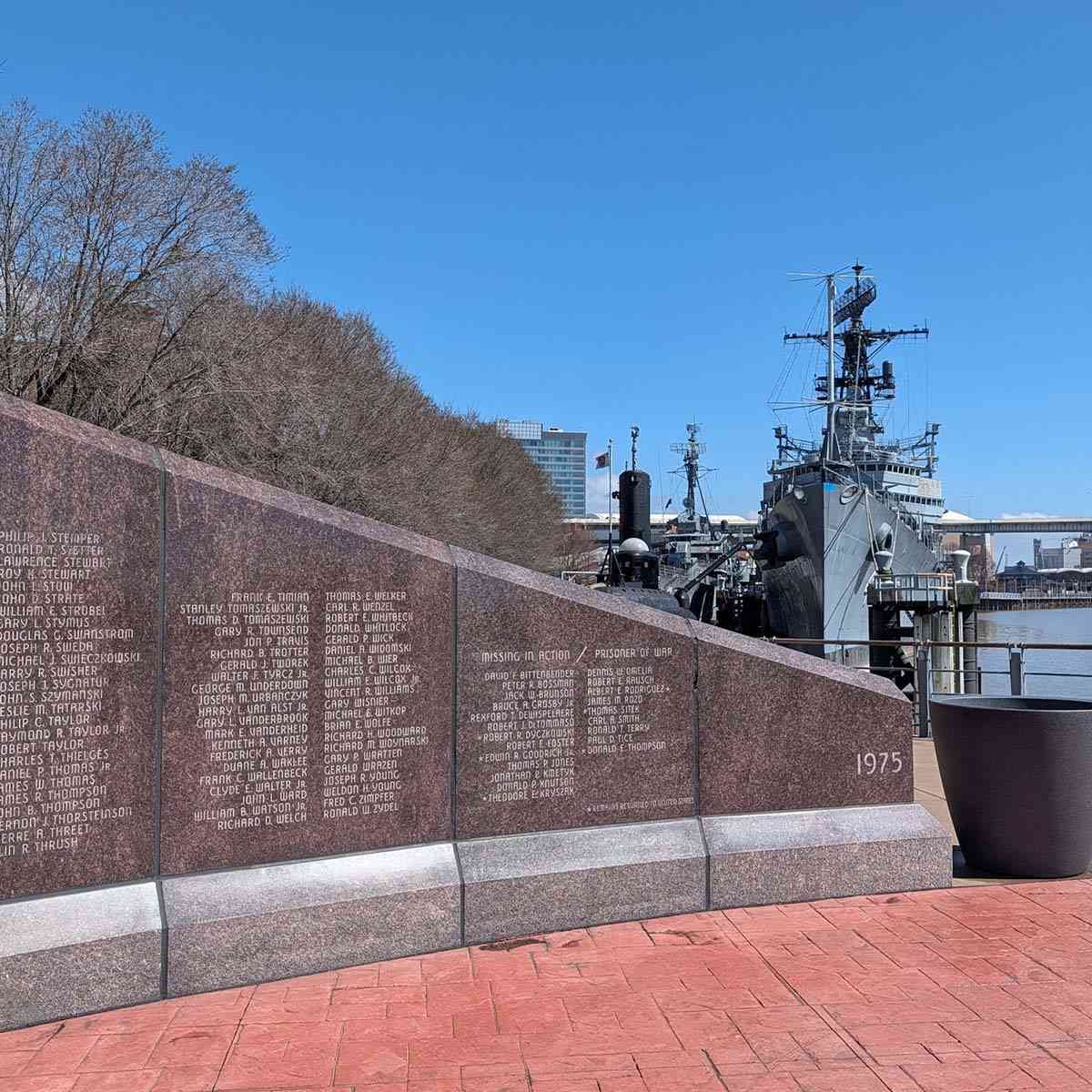 Buffalo Naval and Military Park monument