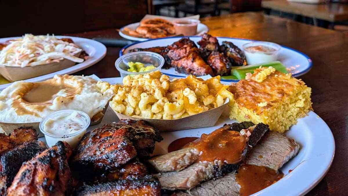 Dinosaur Bar-B-Que Rochester food cover