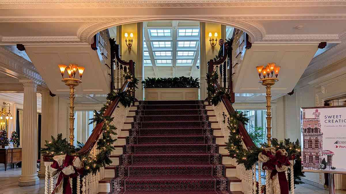 George Eastman mansion holidays cover