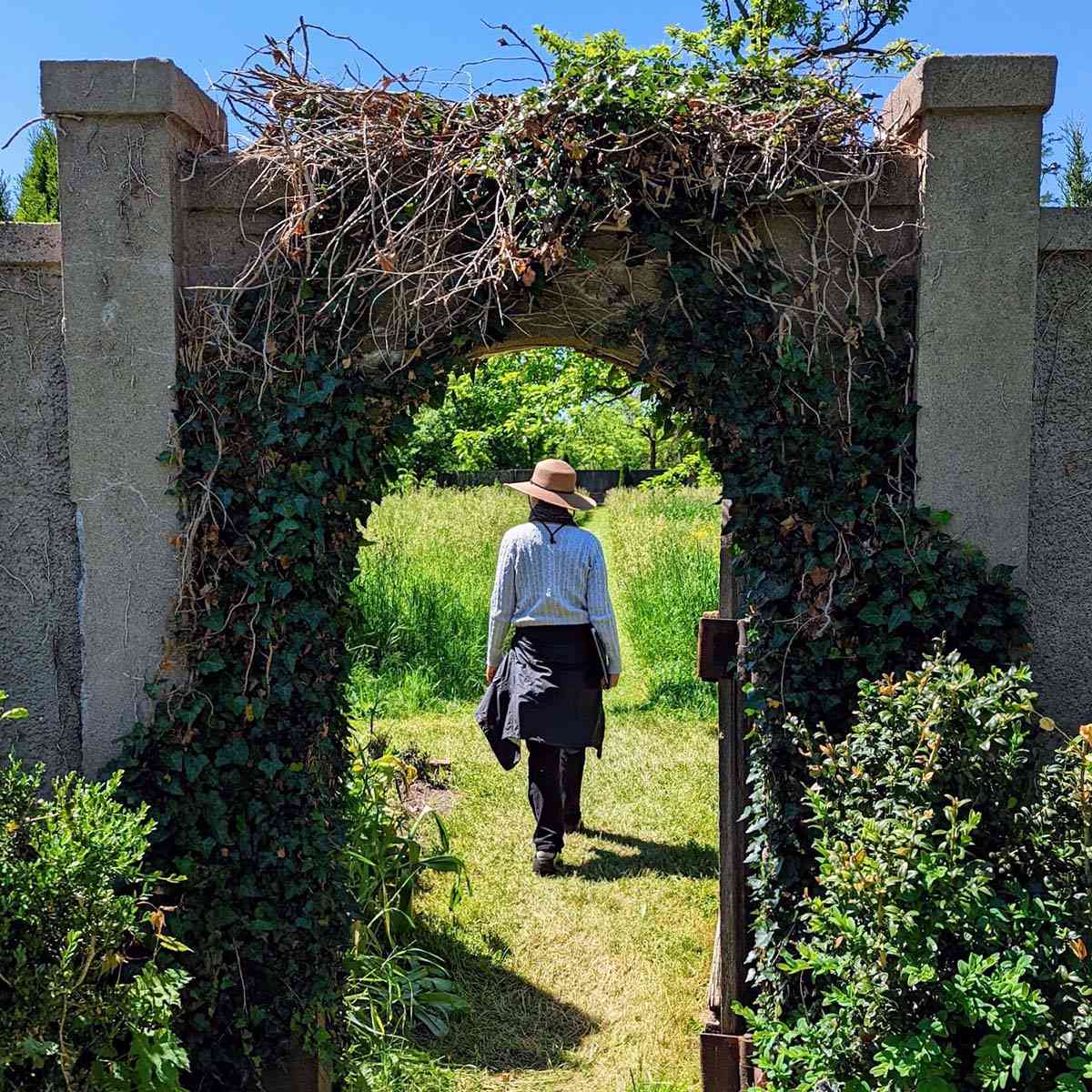 Linwood Gardens portal