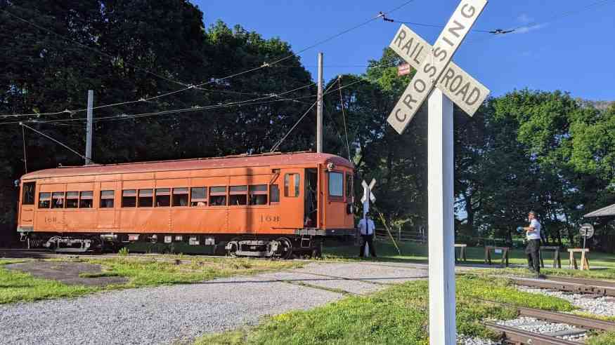 NYMT trolley cover