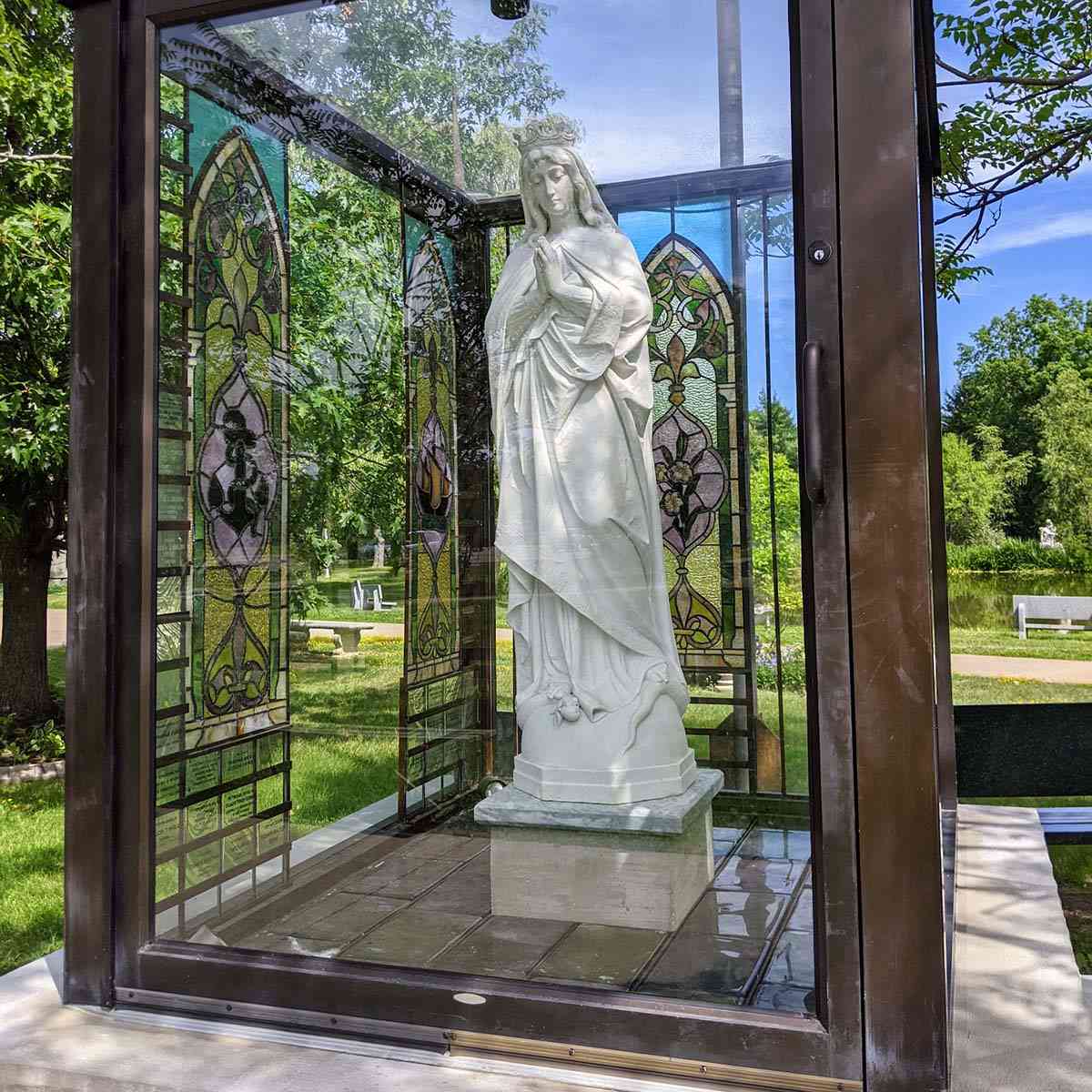 Our Lady of Fatima Shrine statue