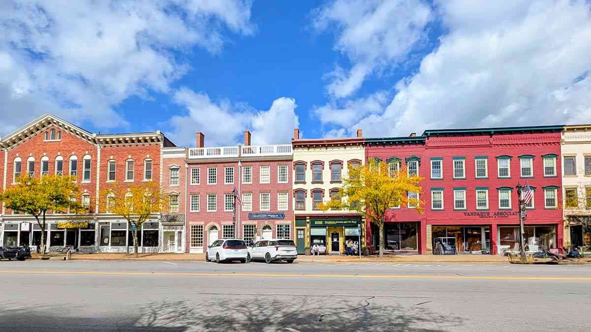Palmyra Main Street facades cover