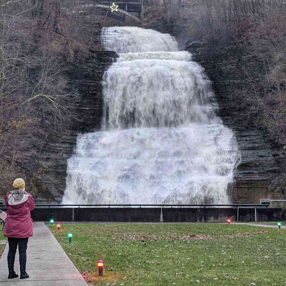 Shequaga Falls