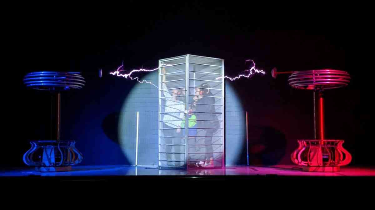 Rochester Museum Science Center Tesla Coil cage cover