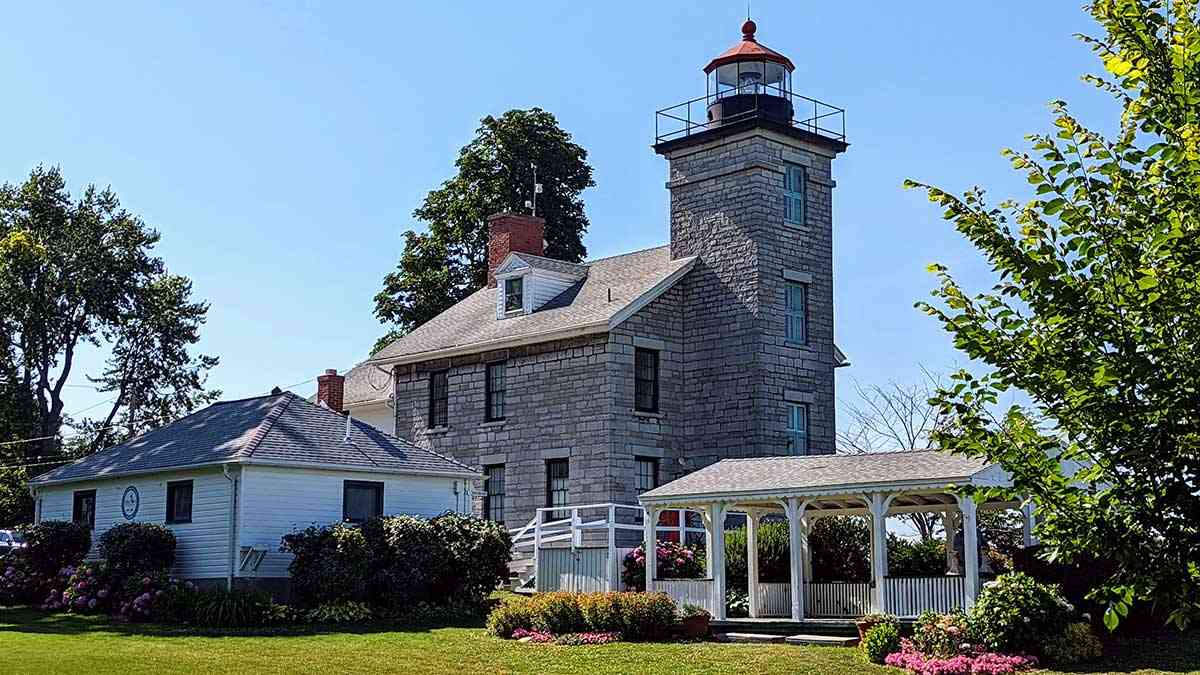 Sodus Bay Lighthouse cover